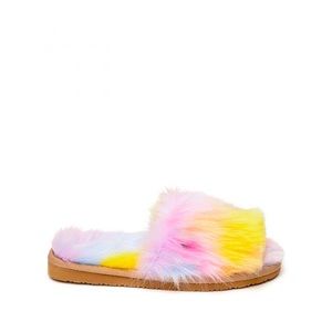 Unicorn  🦄 Lolo- Minnetonka NWT size 8